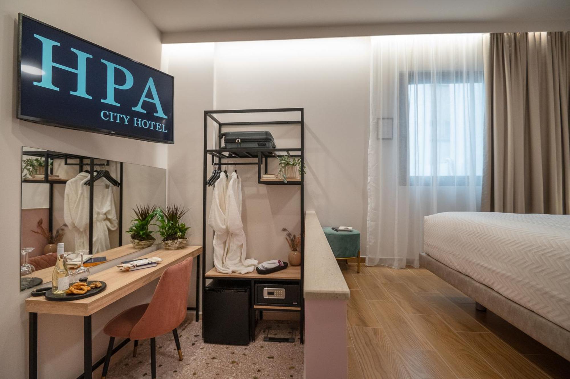 Ira - Ηρα Hotel Каламата Экстерьер фото